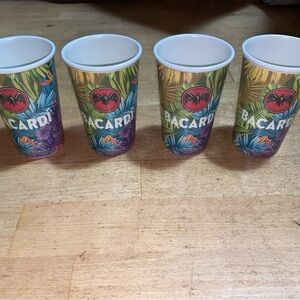 Bacardi Rum Hard Plastic Tropical island Themed 12oz  Cups Set of 4 NEW